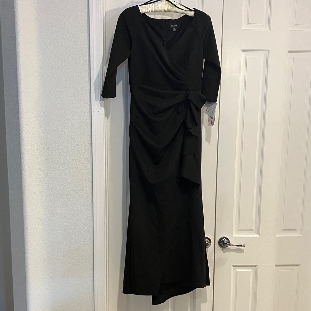 "Lexi" Long Ruched 3/4 Sleeve Side-Slit Scuba V-Neck Formal Dress, 12P, Black